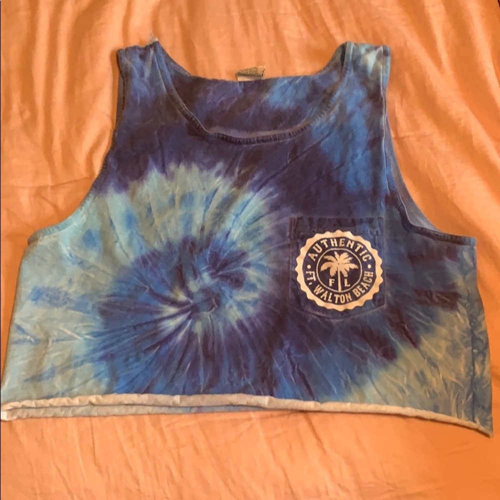 cropped tie-dye tank